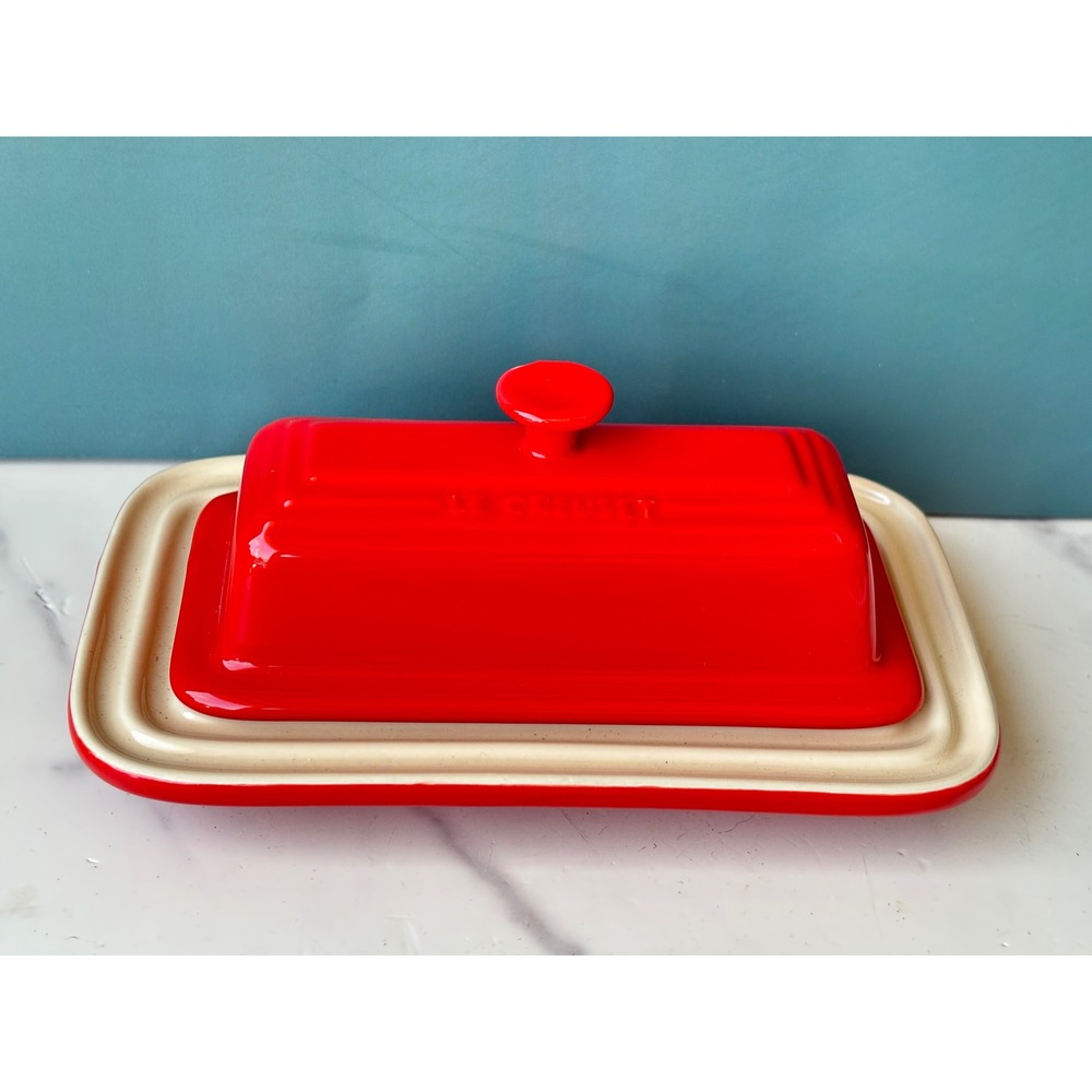 Le Creuset Cherry Red Stoneware Butter Dish with Lid FLAW